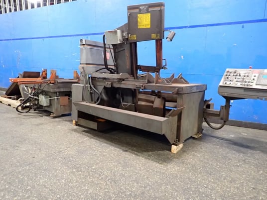 20" HEM #VT120HA-60, Vertical Band Saw, 440 V., conveyors, ctrller, 7.5 HP - Image 2