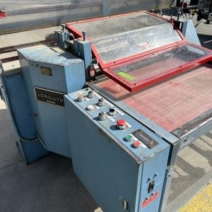 Lewallyn Carpet Swatch Cutter - Image 1