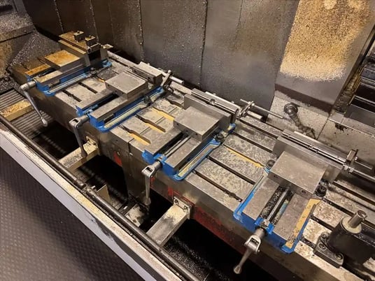 Mazak #VTC-200C, CNC vertical machining center with Mazatrol 640mn control, 2010 - Image 4