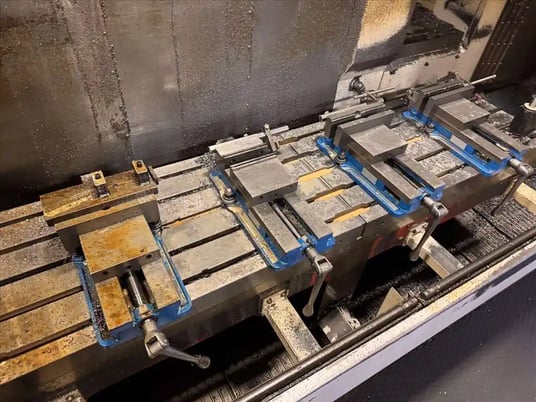 Mazak #VTC-200C, CNC vertical machining center with Mazatrol 640mn control, 2010 - Image 5