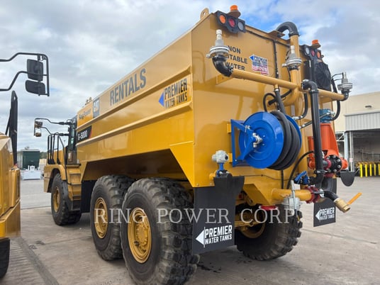 Caterpillar 725WW, Water Truck, 692 hours, S/N: 3T901382, 2025 - Image 4