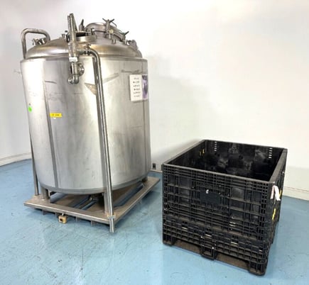 528 gallon Precision, stainless sanitary reactor / fermenter, 51 psi / FV @ 392&deg;F, jacket rated 160 psi @ - Image 3