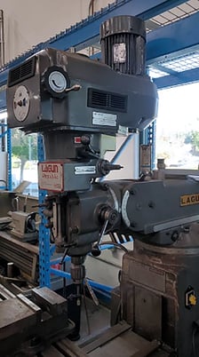 Lagun #FTV-2, vertical mill, 9" x48" tbl., 3 HP, 34.62" X, 16" Y, 5" Z, R-8, Newall 2-Axis digital read out - Image 5