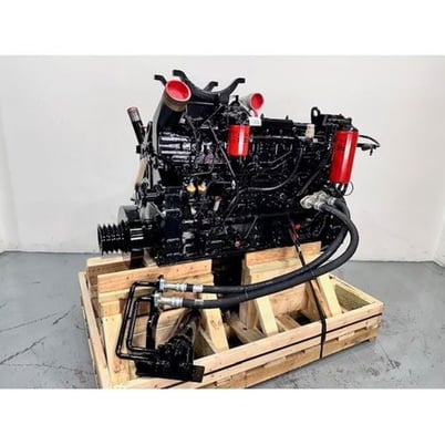 422 HP Komatsu #SA6D140E-3, Engine - Image 2