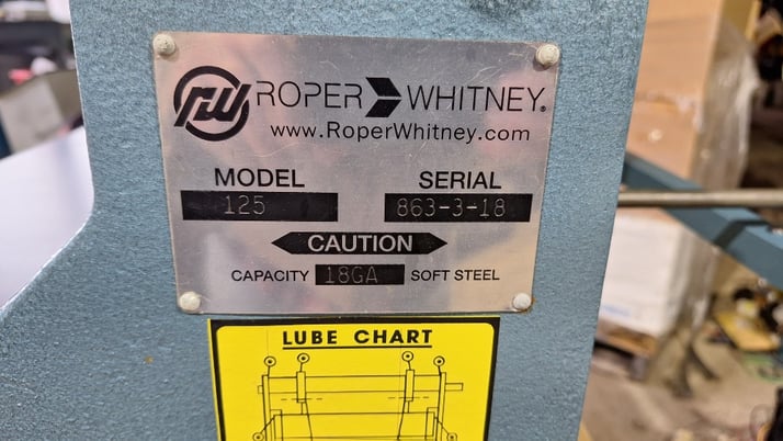 18 gauge x 2' Roper Whitney #125, benchtop metal shear, new in crate - Image 2
