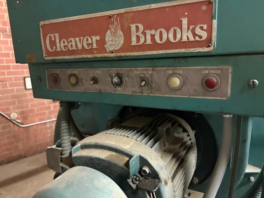 200 HP Cleaver-Brooks #CB100-200, firetube boiler, 150 psi, Honeywell ctrl, 1981 - Image 9