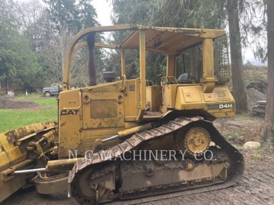 Caterpillar D4H, Crawler Dozer, 2672 hours, S/N: 8PB01503, 1987 - Image 2