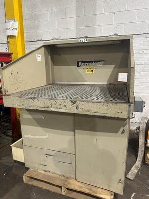 1500 cfm Aercology #ATC-1500, fdowndraft table, 45" x 45" work area with removable sidewalls, 3 HP, 460 V. - Image 1