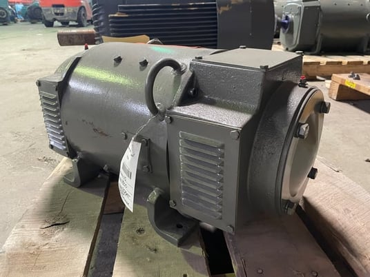 15 HP 1800 RPM Baldor Reliance, Frame 258AT, Drip-Proof Ball Bearing, 500 VA, 300/150 VF, New Surplus - Image 2