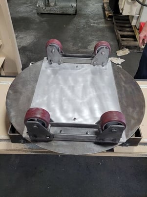 Abrasive Blast Systems #6048, blast cabinet, 2 turn table carts, 900 cfm dust collector - Image 6