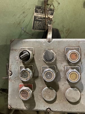 40000 lb. Aronson #HD400A, vari-speed welding positioner, 84" table, 135&deg; tilt table, 360&deg; table rotation - Image 2