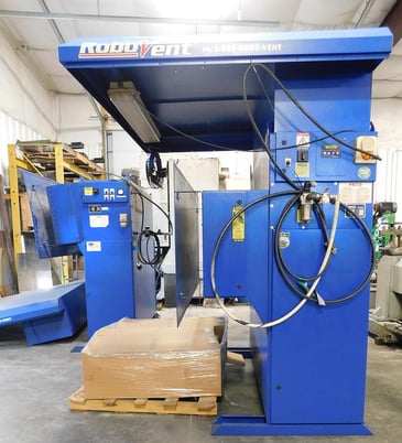 3200 cfm Robovent #DWS-4000-4, dust collector, 1420 sq.ft., 7.5 HP, 480 V., (4) EX-14D36-A15 filter - Image 1