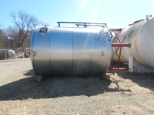 8400 gallon Stainless Steel Jacketed Tank, 10' diameter x 18'-6" height - Image 6
