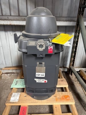 125 HP 1800 RPM U.S. Motors cat: ho125v2slgx, Frame 405TP, weather protected enclosure type 1, VHS, vertical - Image 1