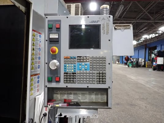 Haas #EC-400, horizontal machining center, Chip Conv., 360/480 V., 2003 - Image 10