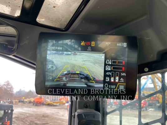 Caterpillar 27505XE, Track Loader, 445 hours, S/N: ZE801463, 2025 - Image 5