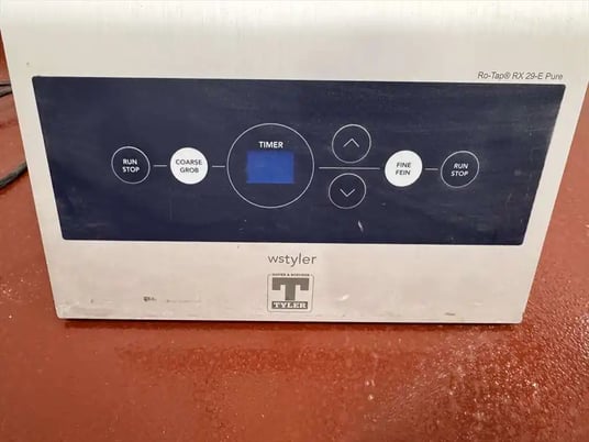 W.S. Tyler, Ro-Tap #RX-29-E, pure test sieve shaker, Hogentogler & Co. standard test sieves, 8" sieves, 2019 - Image 4