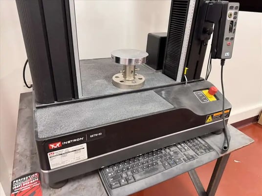Instron #68TM-50, dual column unviersal testing machine, 50 kN force capacity, crosshead travel: 44.01" (E1) - Image 3