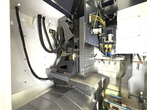 Brother #Speedio-R650X2, vertical machining center, 40 automatic tool changer, 25.6" X, 15.7" Y, 17.1" Z - Image 6
