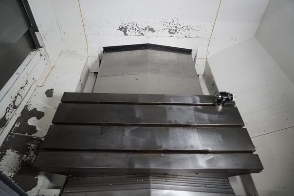 Okuma #Genos-M460-VE, CNC vertical machining center, 32 automatic tool changer, 30" X, 18.1" Y, 18.1" Z - Image 7