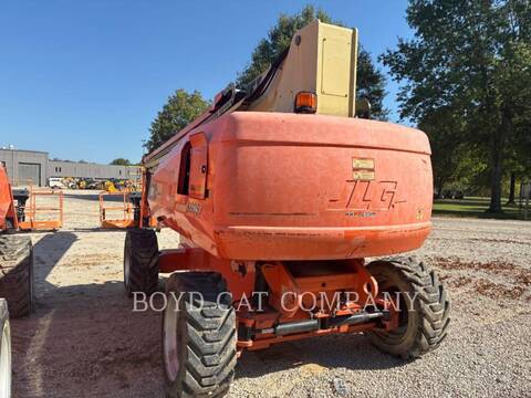 Jlg Industries, Inc. 860SJ JLG, Articulated Boom Lift, 2205 hours, S/N: 0300086168, 2005 - Image 4