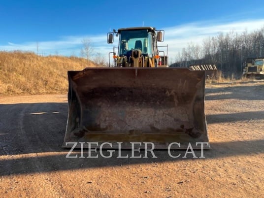 Cat 972GII, Wheel Loader, 16611 hours, S/N: AXC00880, 2004 - Image 3