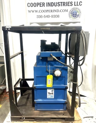 Donaldson Torit #TD-3-54, dust collector, air pulse jet design, 3 HP, portable design slots - Image 2