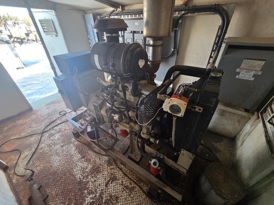 60 KW John Deere #4.5L, generator set, 480 Volts, 3-phase, 2003 - Image 6