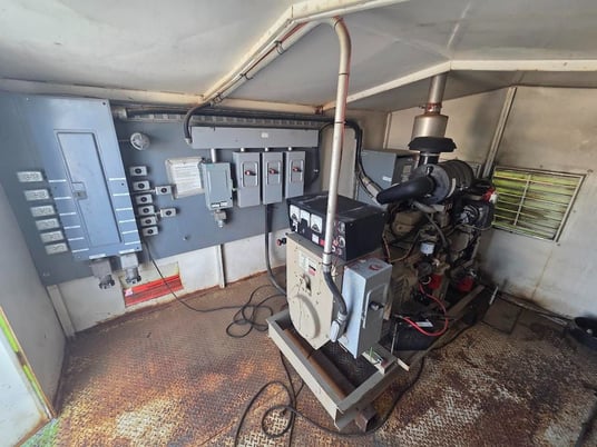 60 KW John Deere #4.5L, generator set, 480 Volts, 3-phase, 2003 - Image 8