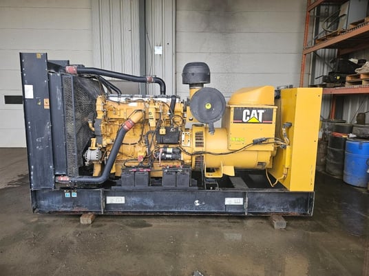 500 KW Caterpillar #C15, diesel generator set, 480 Volts, 3-phase, 18683 hours, 2007 - Image 2