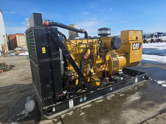 364 KW Caterpillar #C15, diesel generator set, 400 Volts, 3-phase - Image 3