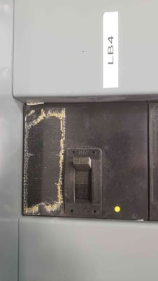 800 Amp. Square D #HCM-6892-8, Series 4 I-Line Panelboard, 480-600 Volts, Max V, 13 breakers - Image 9