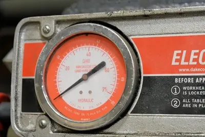 75 Ton, Dake #5-075, Elec-Draulic H-Frame Traveling-Column Straightening Press, 10" stroke, 35" between - Image 5