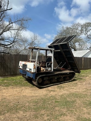 Marooka #IC45-2, crawler dump truck, 6 cylinder turbo diesel, 99 HP @ 2200 RPM, Mitsubishi S6S-DT engine, 2008 - Image 1