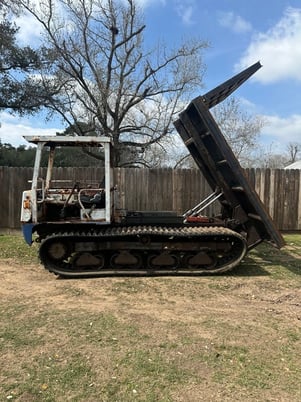 Marooka #IC45-2, crawler dump truck, 6 cylinder turbo diesel, 99 HP @ 2200 RPM, Mitsubishi S6S-DT engine, 2008 - Image 4