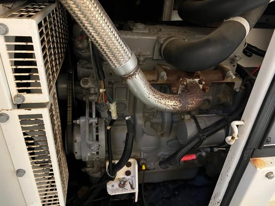 26 KW Isuzu Power #DF-027012, Portable Rental Grade Diesel Generator, 31.5 HP @ 1800 RPM Isuzu Engine - Image 7