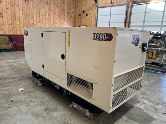 200 KW Caterpillar #D200GC, Diesel Generator Set, Sound Attenuated Enclosure, 4364 HP @ 1800 RPM CAT C7.1 - Image 3