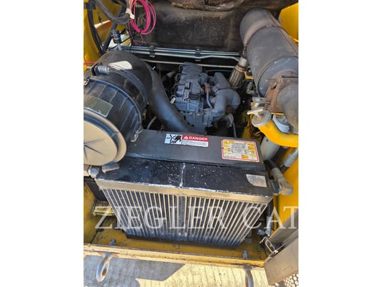 Gehl Company 5635, Skid Steer Loader, 5257 hours, S/N: 12813, 1999 - Image 8