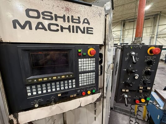 4.3" Toshiba, Shibaura #110R16, horizontal boring mill, Tosnuc 888 CNC Control, 55" x 63" full B-Axis rotary - Image 2