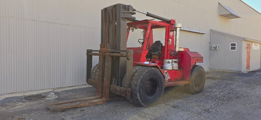 30000 lb. Taylor #TE-300, Forklift S stage Mast, 1990 - Image 1