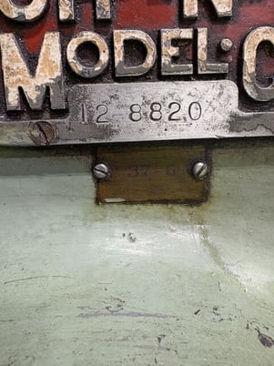 Kearney & Trecker #CE, Knee & Column Milling Machine, 3 HP, 8" x 41" table - Image 6