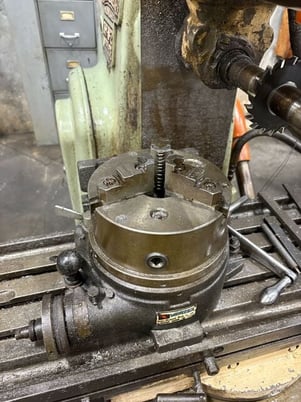 Kearney & Trecker #CE, Knee & Column Milling Machine, 3 HP, 8" x 41" table - Image 8