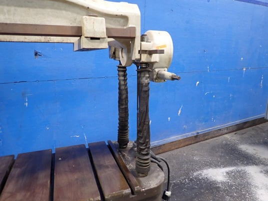 Hansford #1020, Die Handler, 24-1/2" x 42" table - Image 9