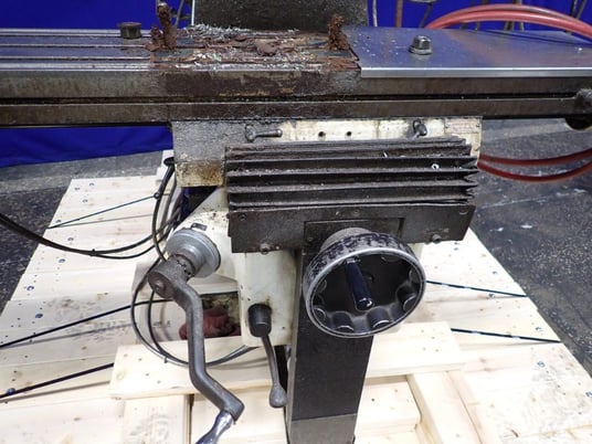 Clausing Kondia #FV-1, CNC Vertical Mill, w/Proto TRAK Plus Control, 9" x 49" Table, 1800 RPM, 230/440 V - Image 8