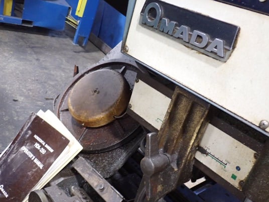 10" x 11" Amada #HDA-250, Horizontal Band Saw, 1" width x 138" L x 0.04" thick Blade, 230/460 V, 1985 - Image 8