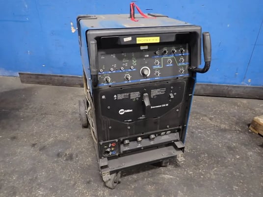 Miller #SyncroWave-250-DX, Welder, 310 Amps, 17 VDC, 200/230/460 VAC - Image 1