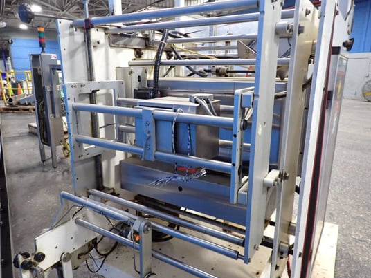 Universal Packaging #S1500CA, Vertical Form Fill & Seal Machine, 208 V, 2002 - Image 8