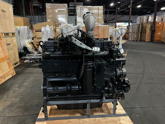 280 HP @ 2800 RPM, Cummins #CG8.3E4280, 8.3L Natural gas engine - Image 1