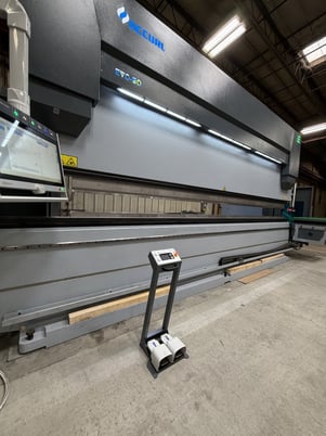 350 Ton, Accurl #Genius-Giant, hybrid sevor press brake, 20' overall, Delem DA69S, BGA4 - Image 2
