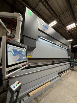 350 Ton, Accurl #Genius-Giant, hybrid sevor press brake, 20' overall, Delem DA69S, BGA4 - Image 4